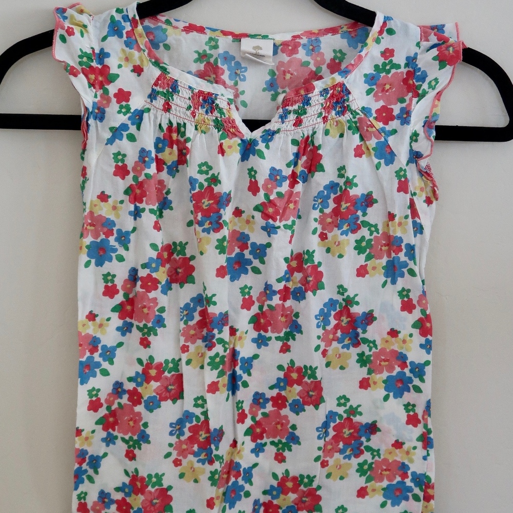 Cute floral top from Tucker and Tate sz 8